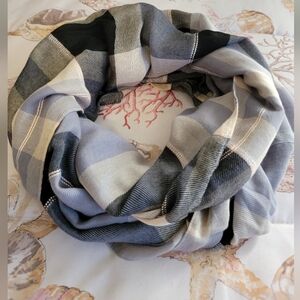 Ann Taylor Loft  Infinity Scarf NWT